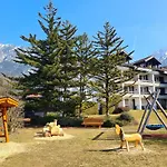 Hirschzauber A9 Montana Haus *