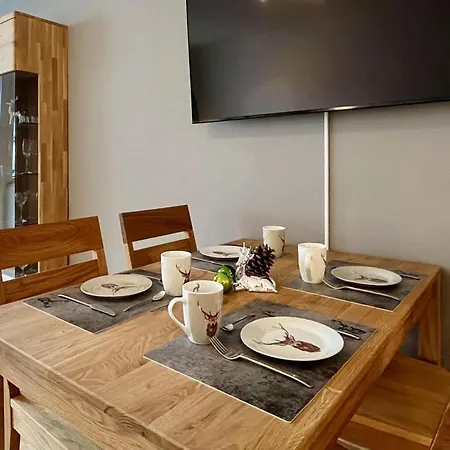 Hirschzauber A9 Montana Haus אוברסטדורף