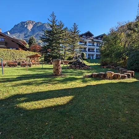 Hirschzauber A9 Montana Haus Apartment